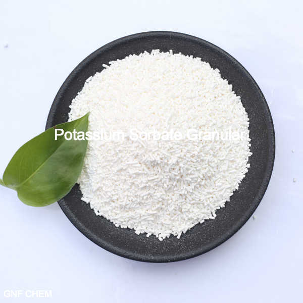 Sorbate de potassium granulaire CAS 590-00-1 d'additifs de conservateurs